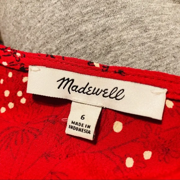Madewell Red Floral V-Neck Top - Picture 7 of 9